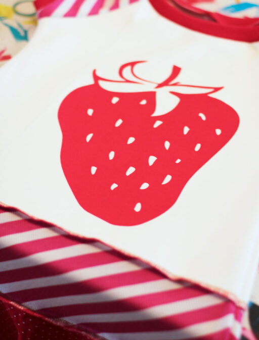 A Strawberry Shortcake Dress (a Tutorial)