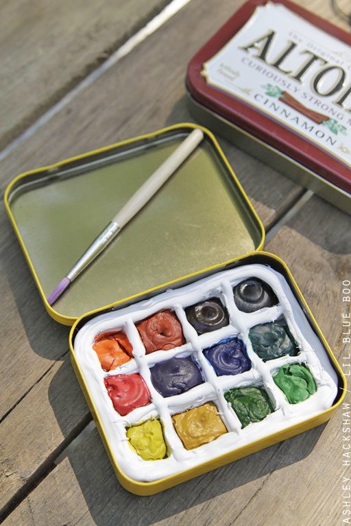 DIY How to make a Mini Paint Palette Tutorial 